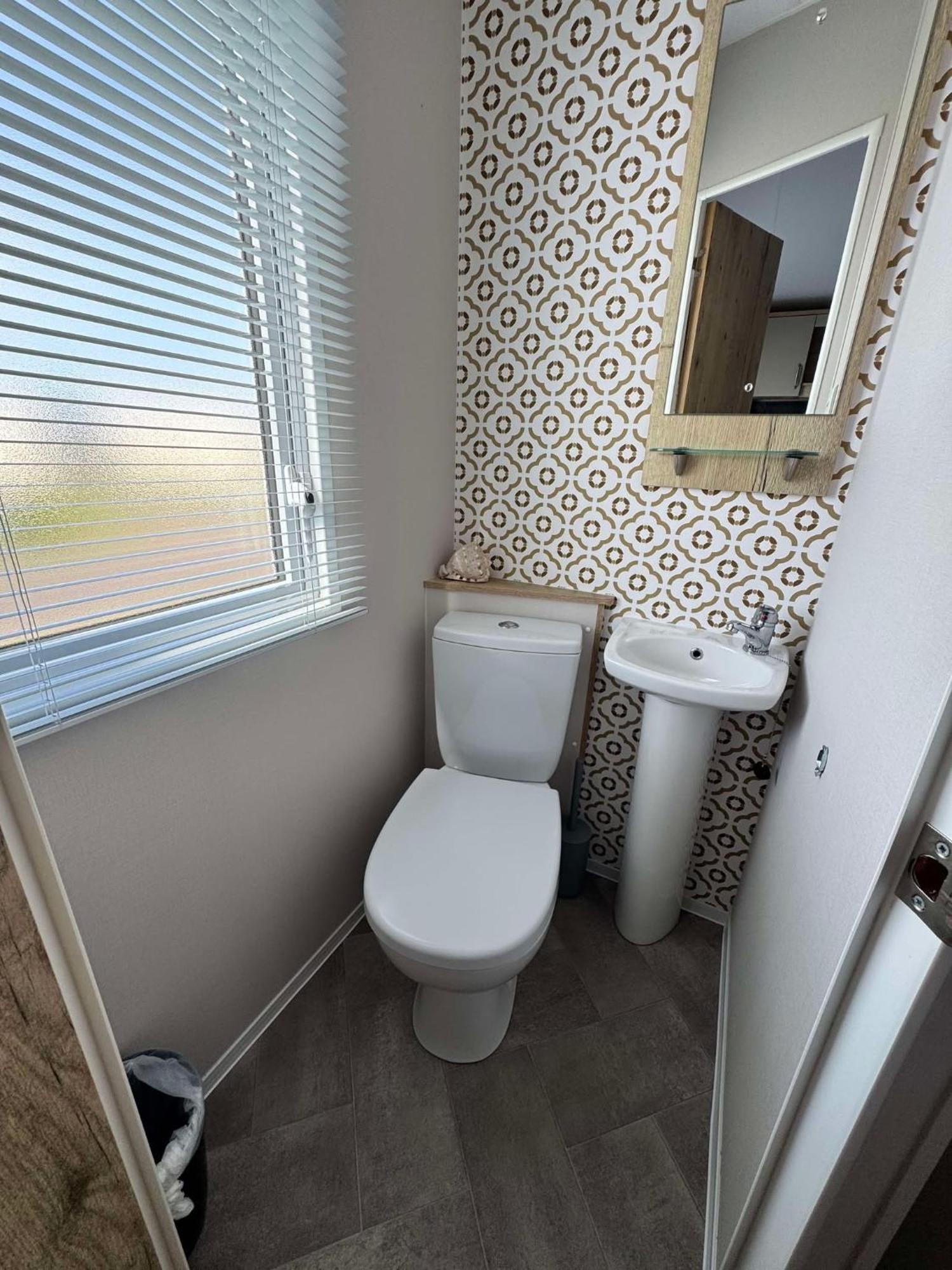 6 Birth Caravan Trunch Lane Chapel Saint Leonards